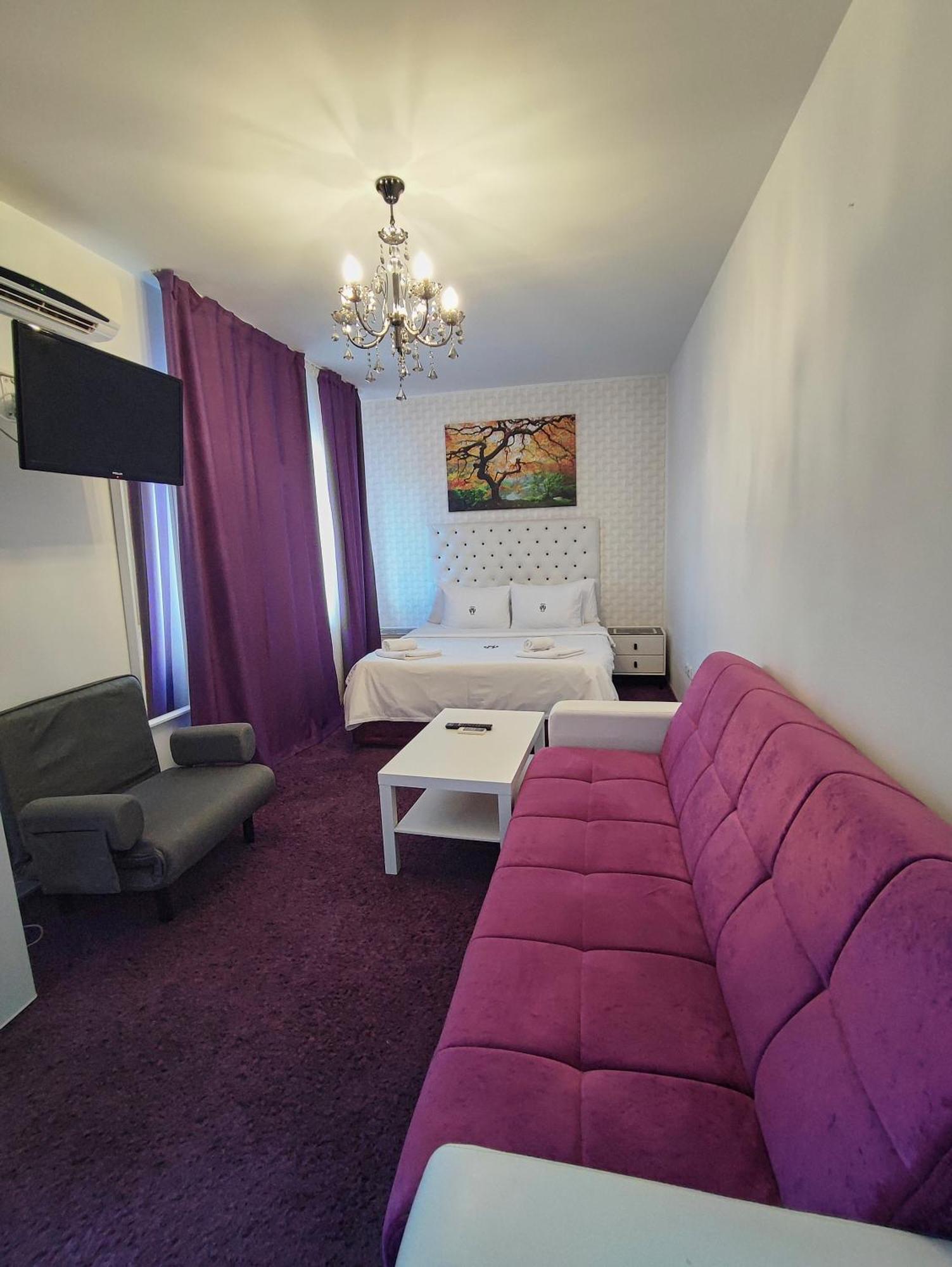 Iris Boutique Therme & Bucharest Otopeni Airport Kültér fotó