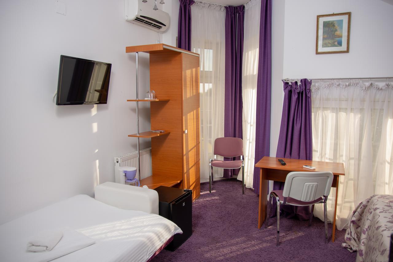 Iris Boutique Therme & Bucharest Otopeni Airport Kültér fotó