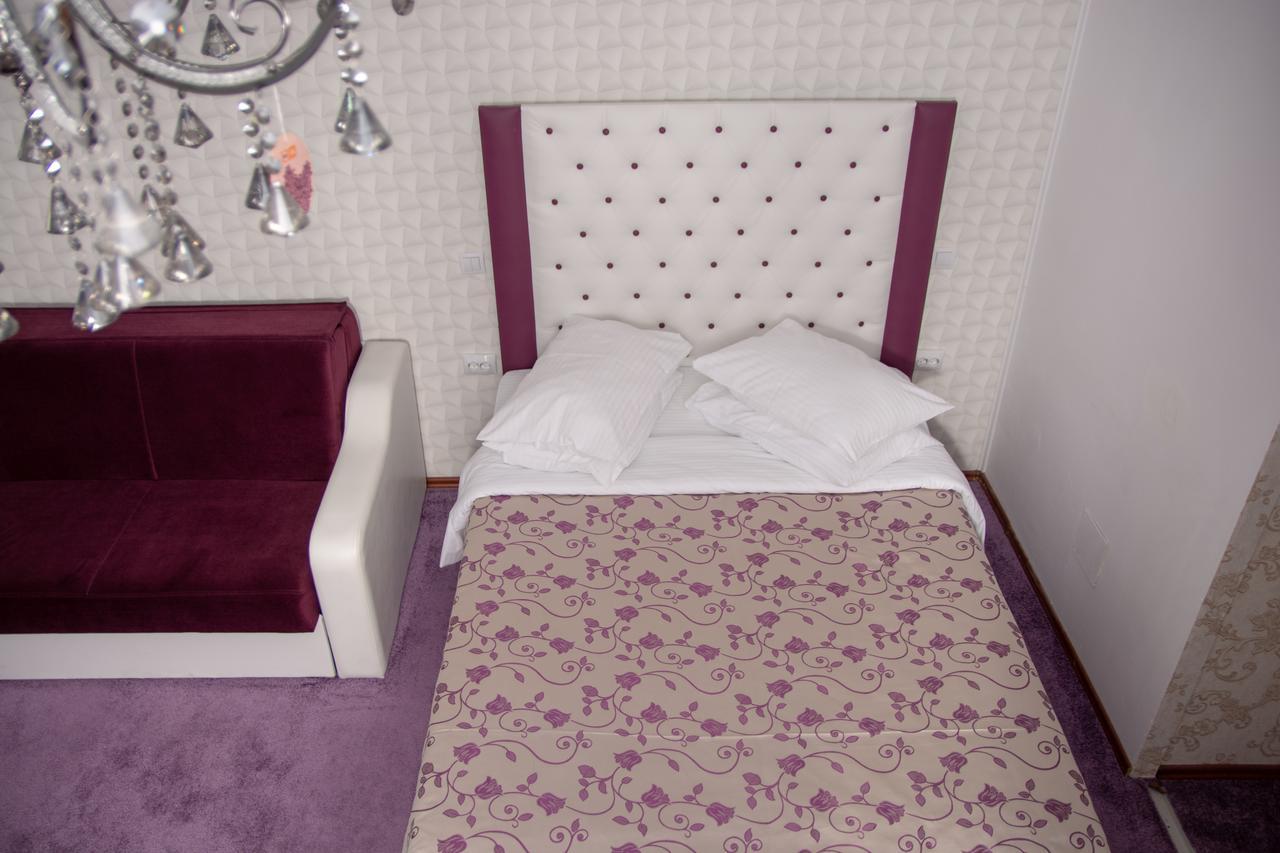 Iris Boutique Therme & Bucharest Otopeni Airport Kültér fotó